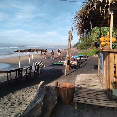 Guillet Beach Home Matara Exterior foto